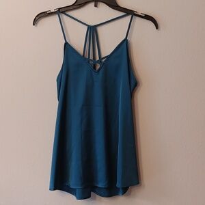 No Boundaries Soft Blue Camisole Size Medium